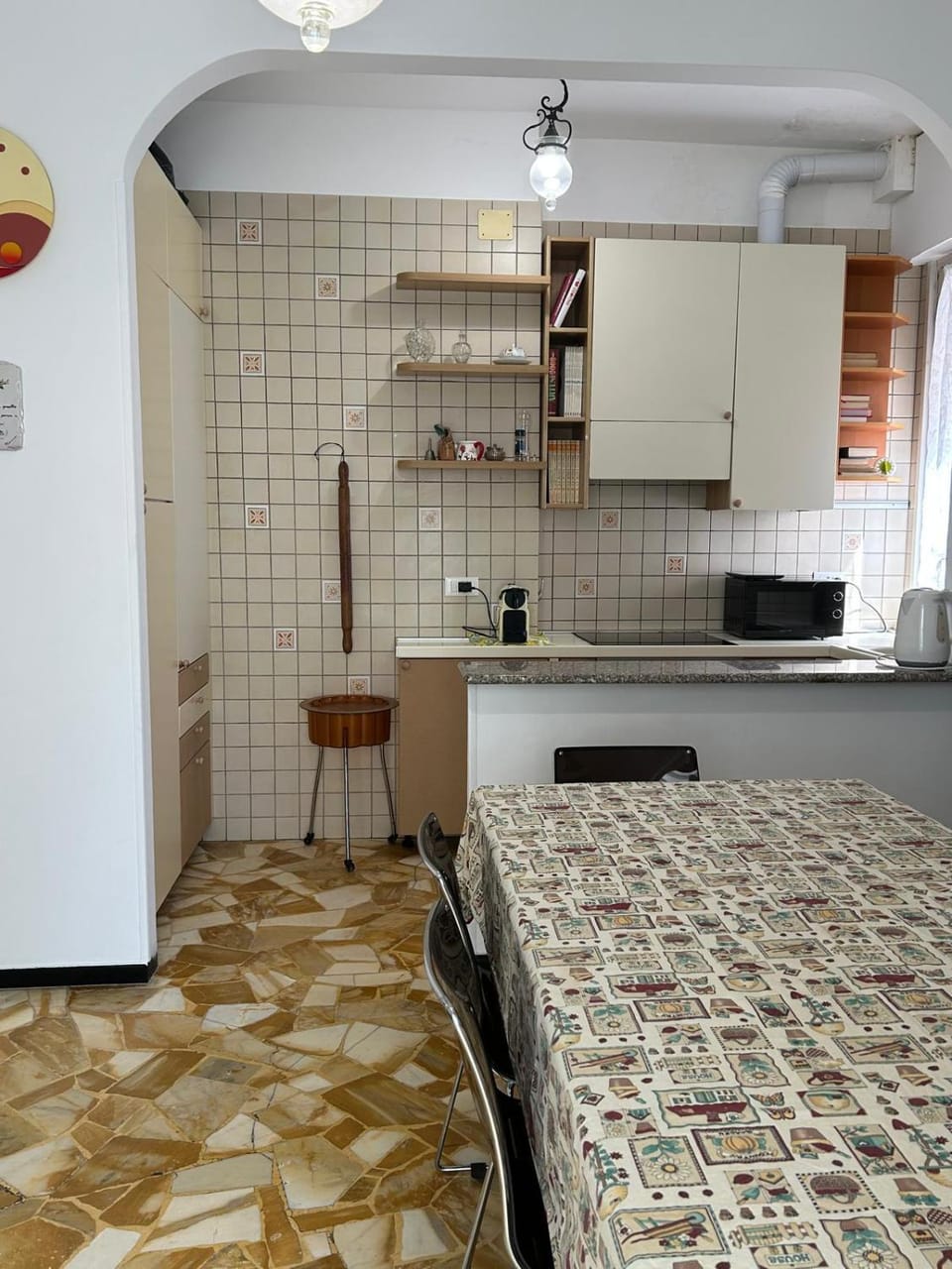 Kitchen or kitchenette, oven, stove