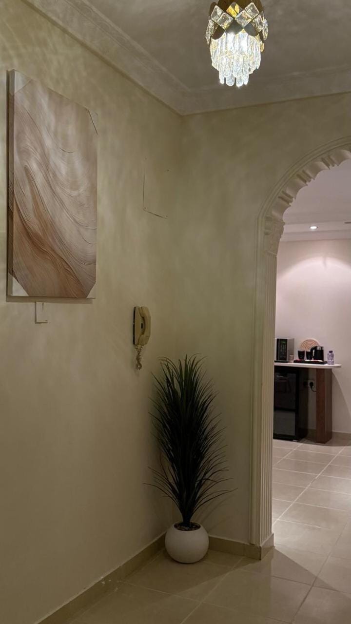 HomeSuiet Apartment in Jeddah