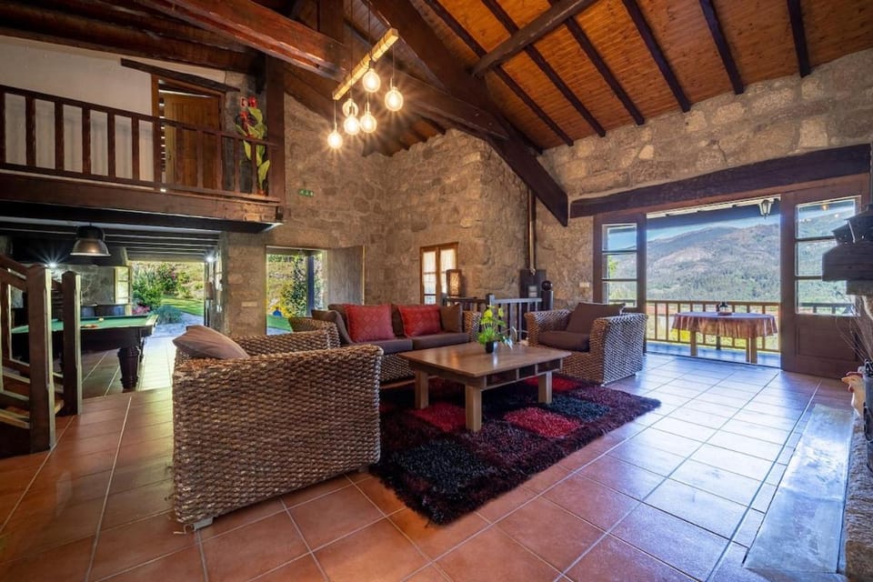 Balcony/Terrace, Living room