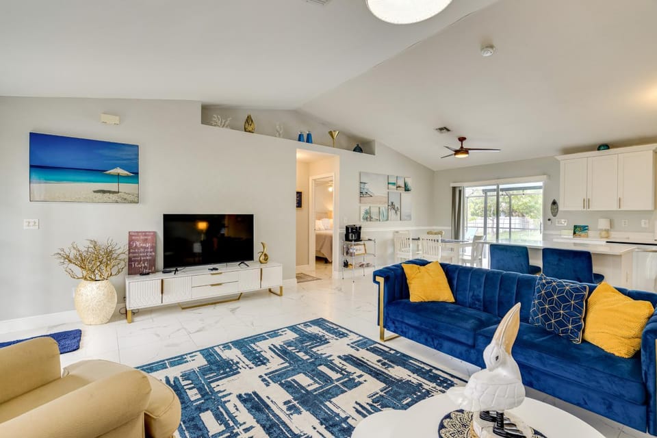 5 Mi to Shore: Gem w/ Pool & Yard in Cape Coral! House in Cape Coral