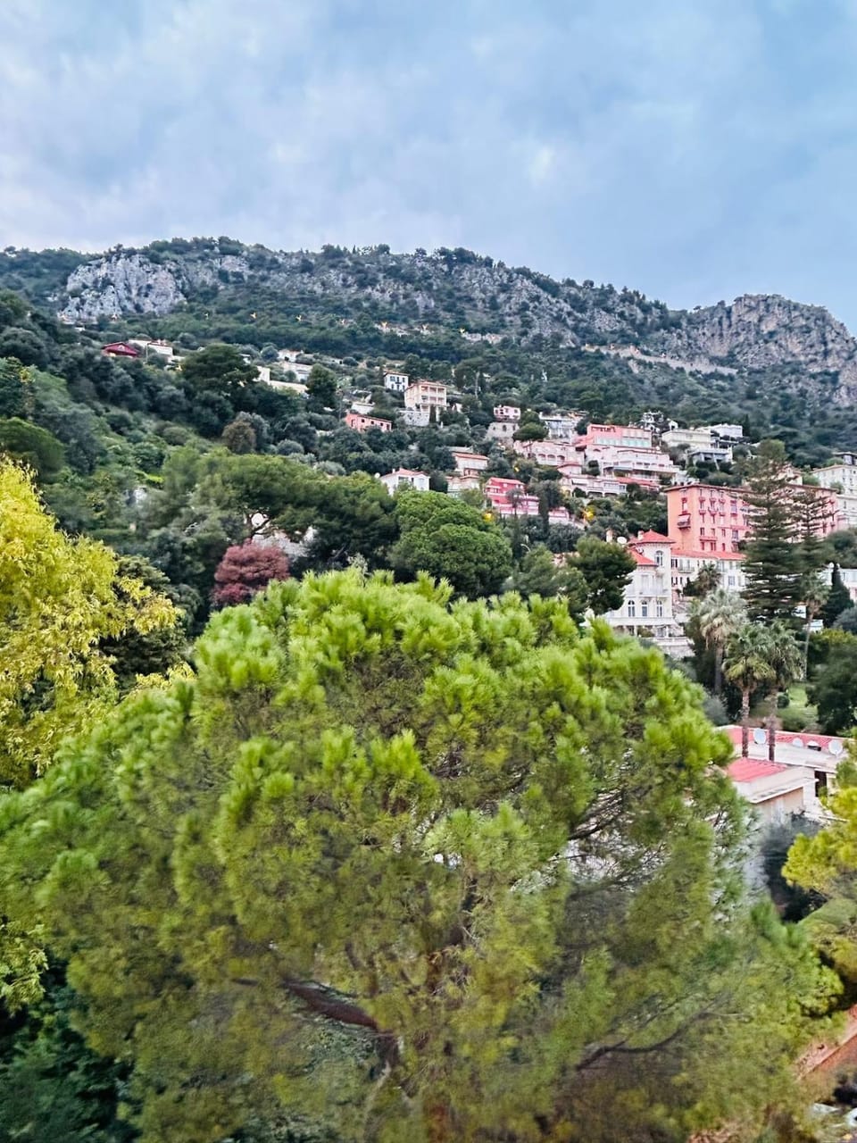 Azure Horizons Seaside Escape Apartment in Villefranche-sur-Mer