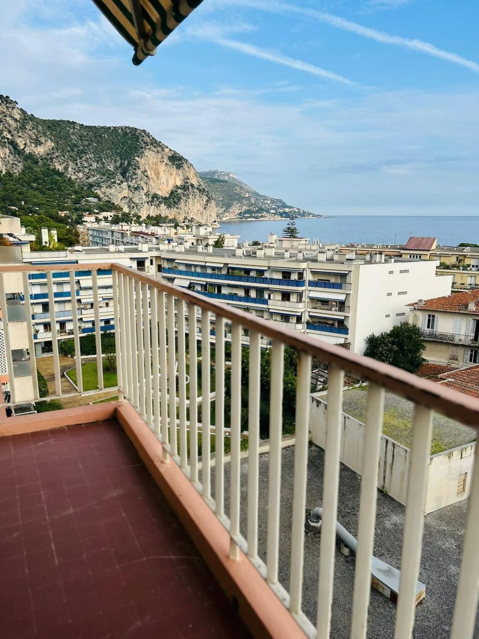 Azure Horizons Seaside Escape Apartment in Villefranche-sur-Mer