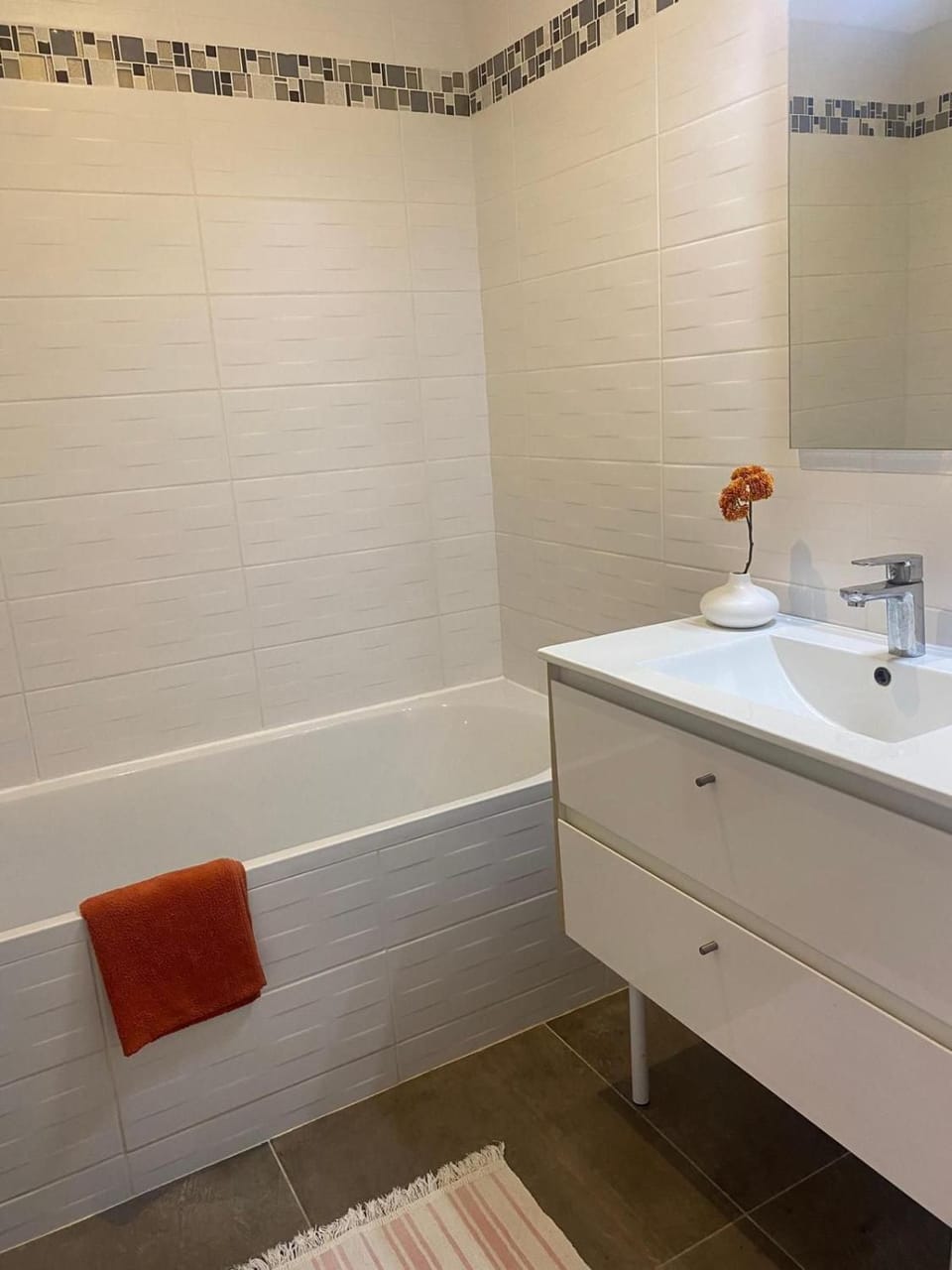 Bathroom, Bath