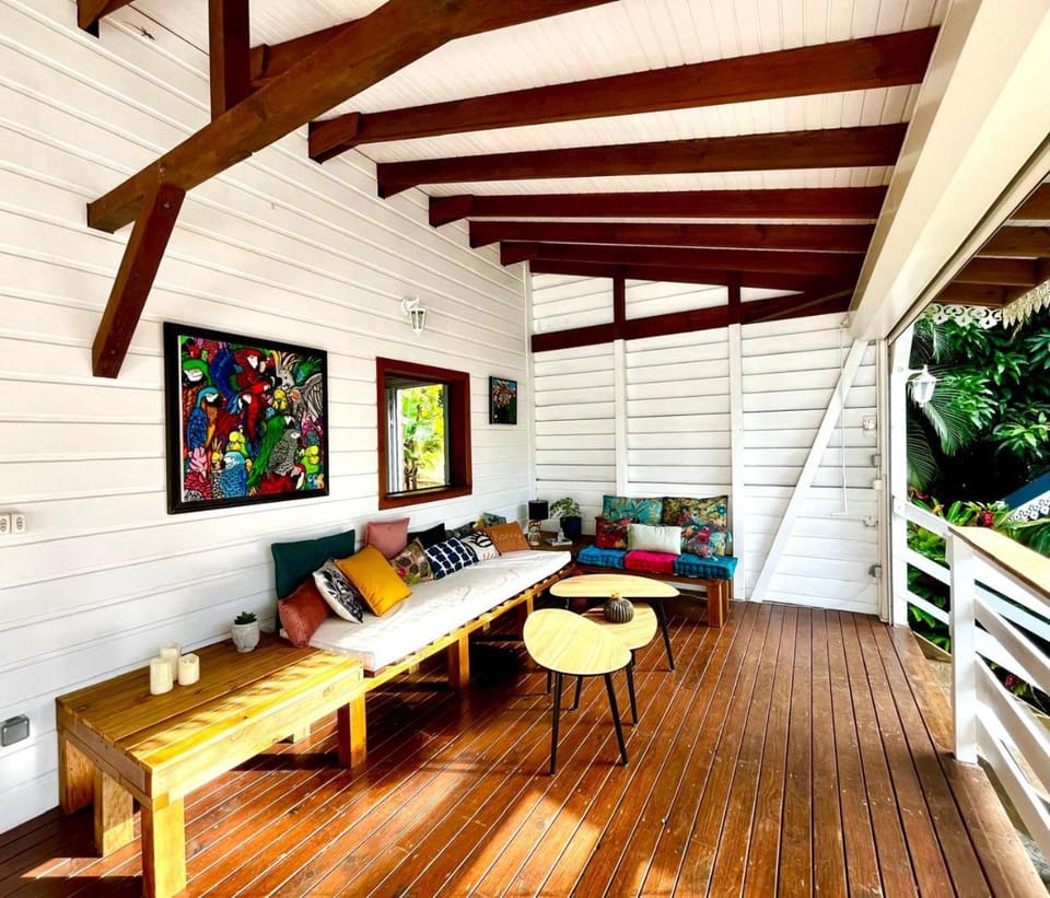 Seating area