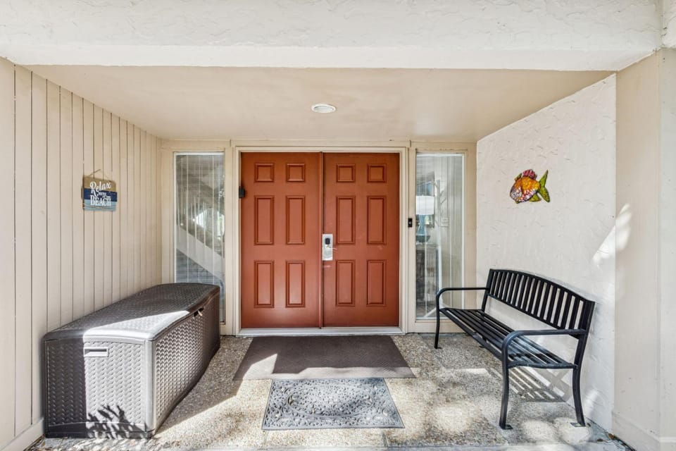 2098 Beach Wood House in Amelia Island