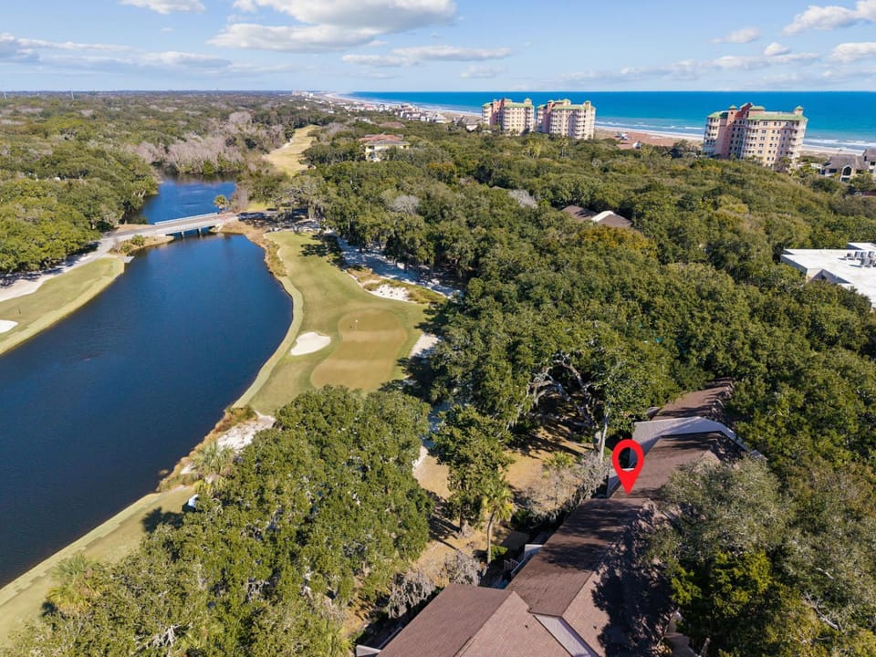 2098 Beach Wood House in Amelia Island