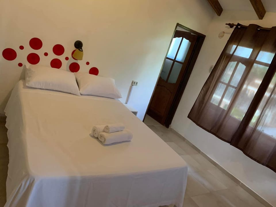 Casa De Campo En Buena Vista - A una cuadra de la plaza House in Santa Cruz Department, Bolivia