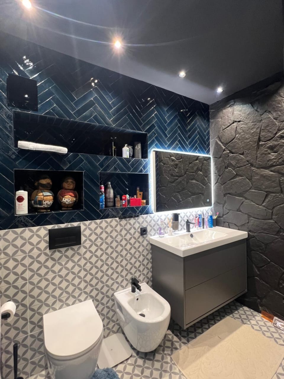 Shower, Toilet, bidet