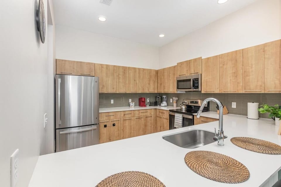 Orlando 2BR Mins to Universal and More Apartment in Orlando