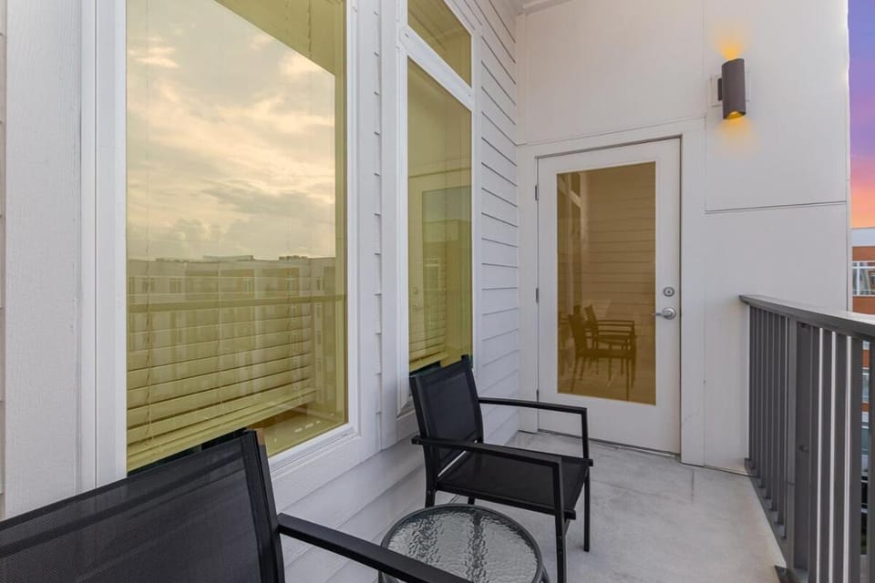 Orlando 2BR Mins to Universal and More Apartment in Orlando