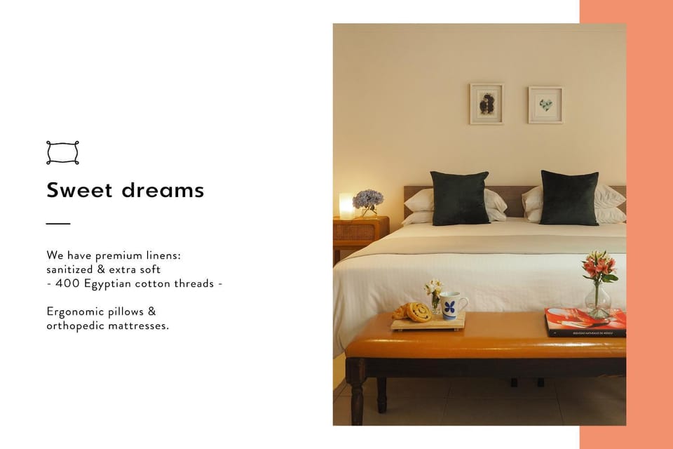 Bed, Photo of the whole room, Bedroom, Text overlay