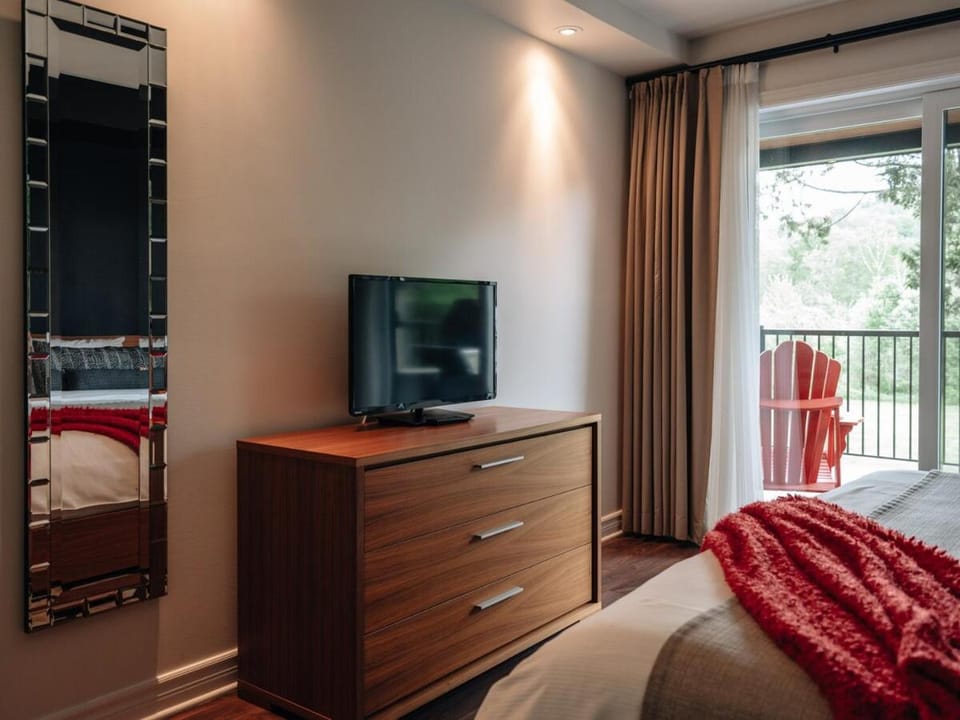 2 bedroom suite with views of Sommets St-Sauveur Apartment in Saint-Sauveur