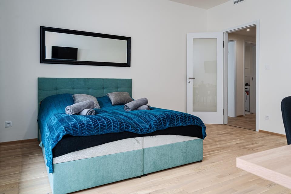 Elvis Deluxe Suite Apartment in Prague