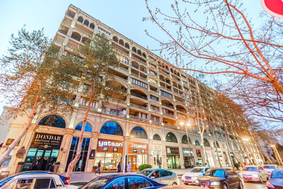 CREV House Apartment in Baku