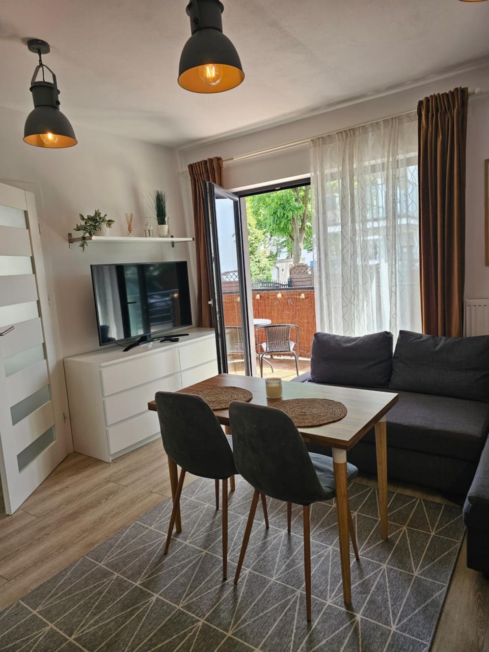 Balcony/Terrace, Living room