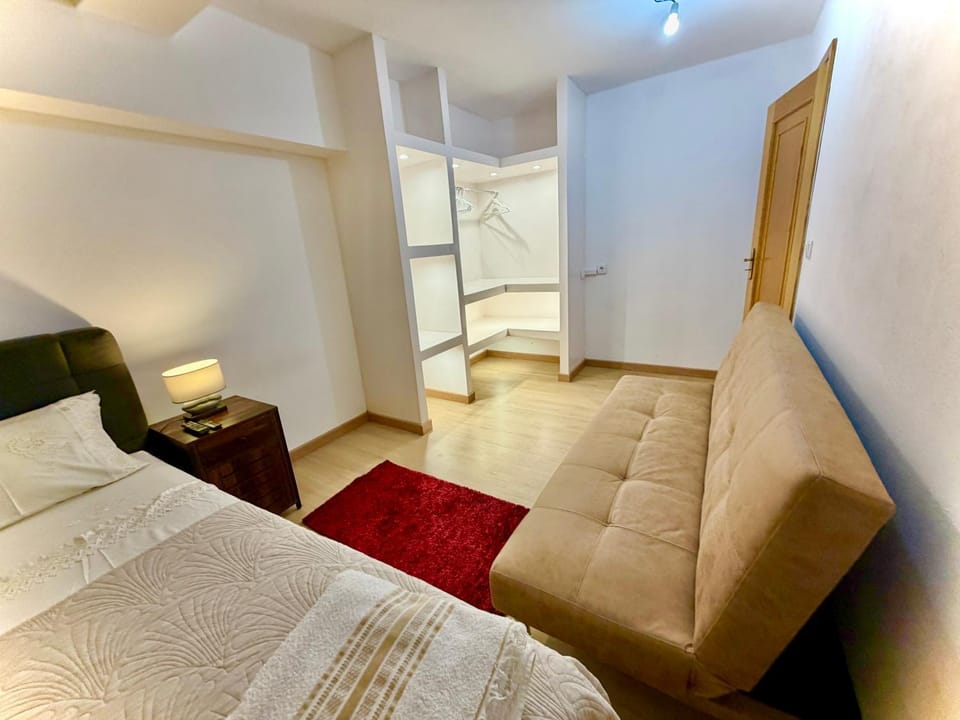 Quarto confortável em T2 com cozinha compartilhada Vacation rental in Portugal