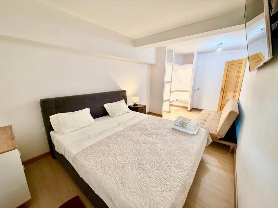 Quarto confortável em T2 com cozinha compartilhada Vacation rental in Portugal