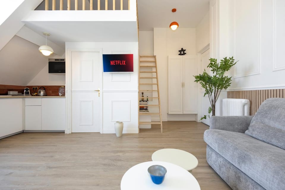 TV and multimedia, Living room