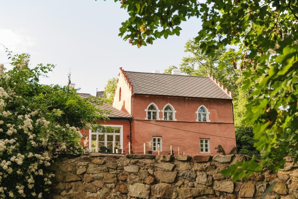 Property building, Landmark view
