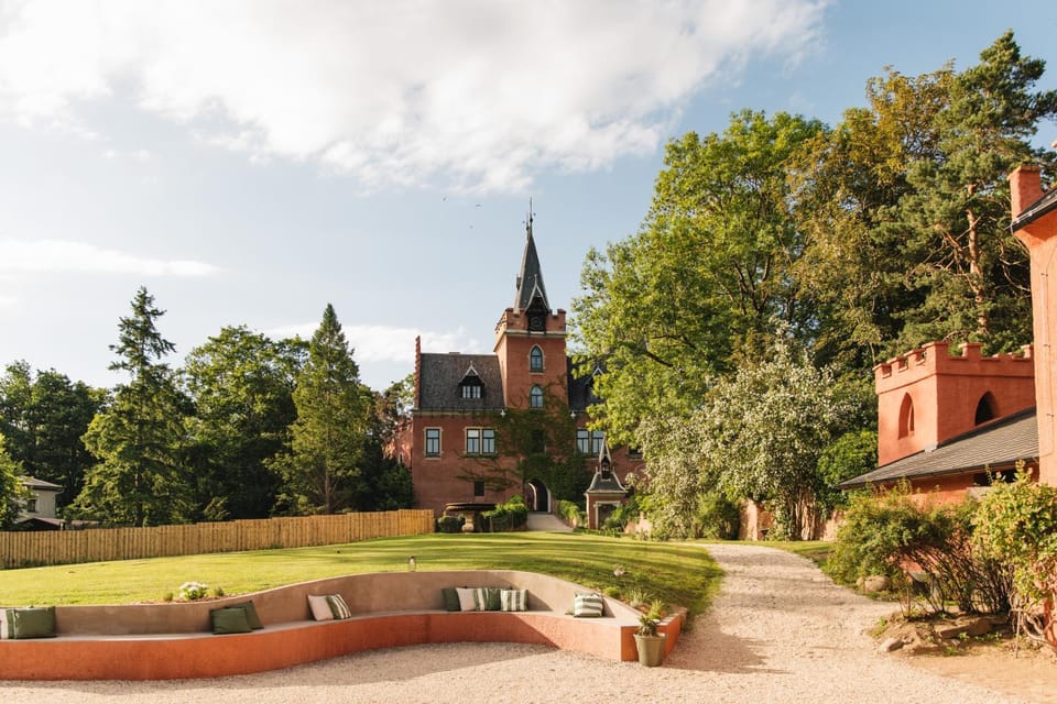 Garden, Garden view, Landmark view
