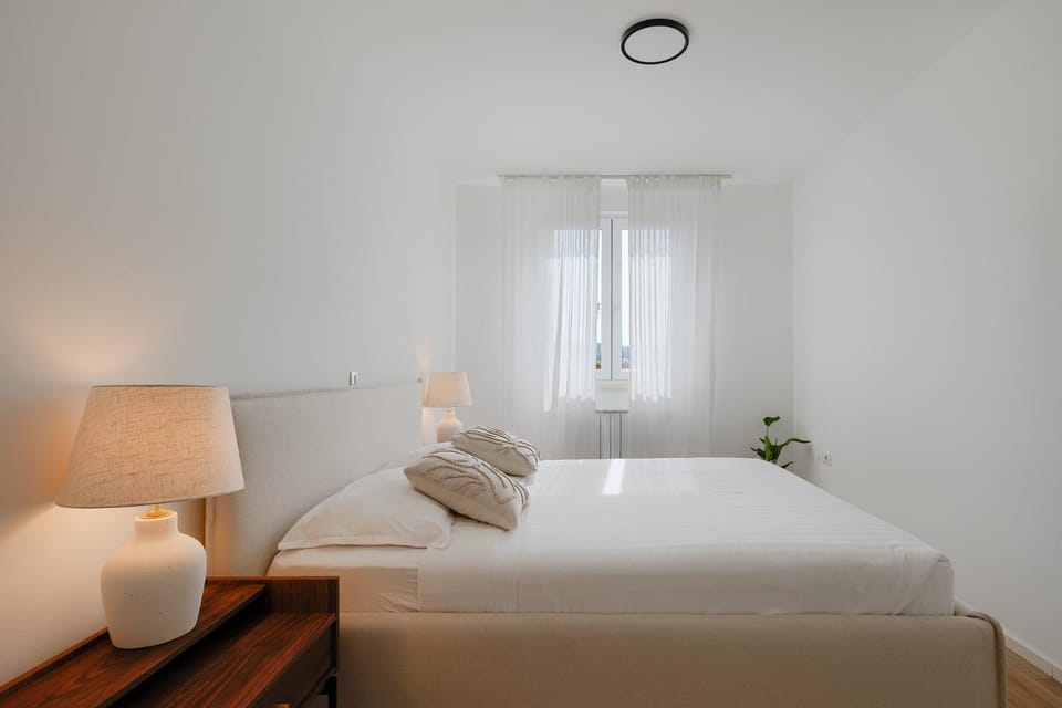 Decorative detail, Bedroom