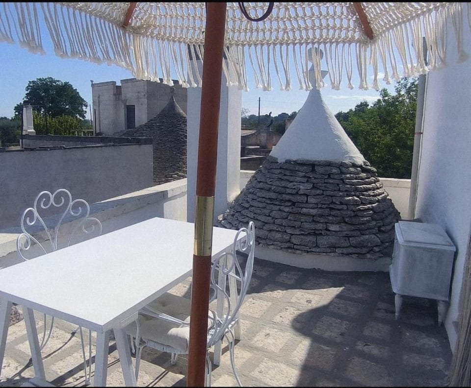 Trullo Donna Gina con Terrazza House in Province of Taranto