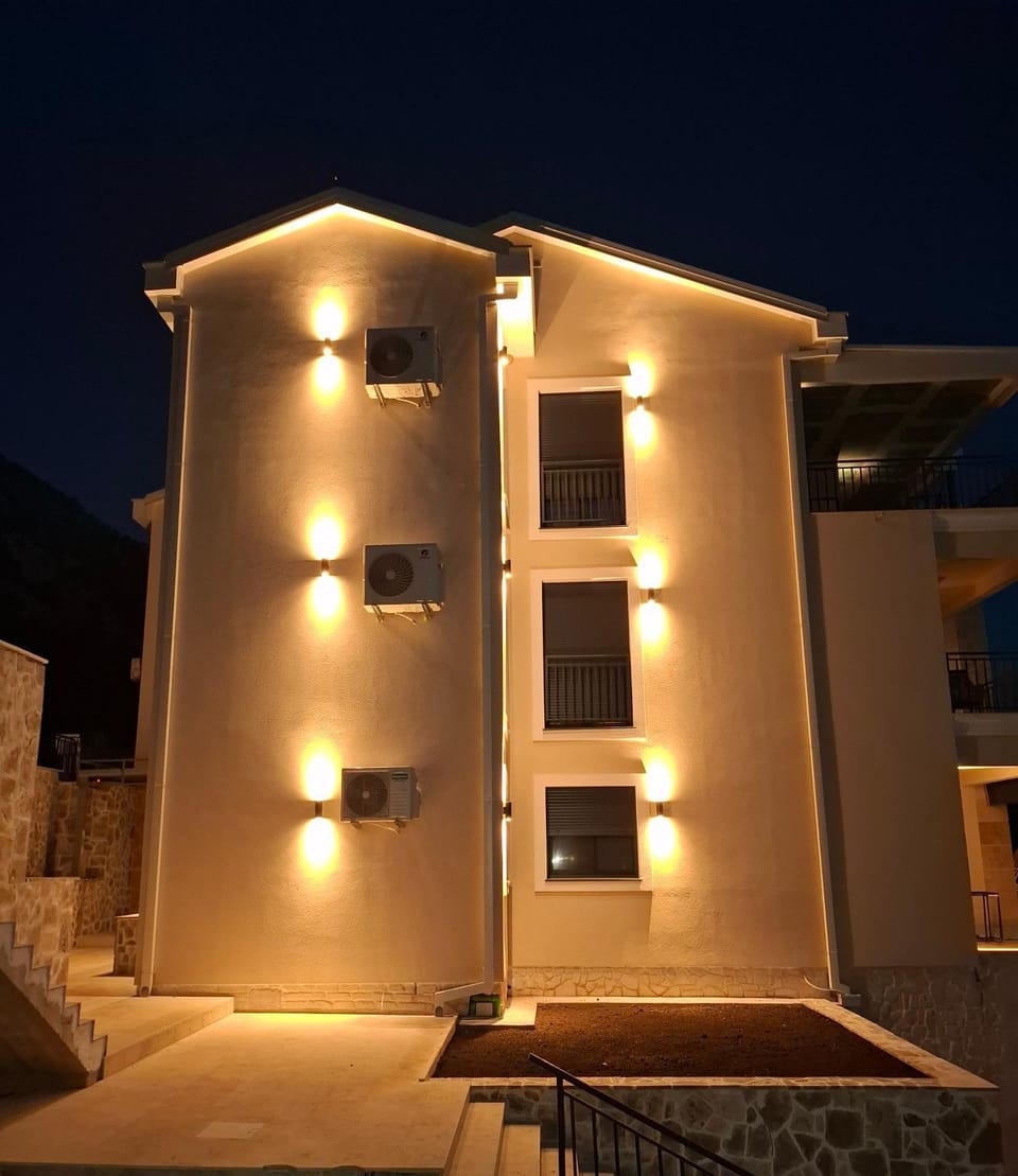 Property building, Night