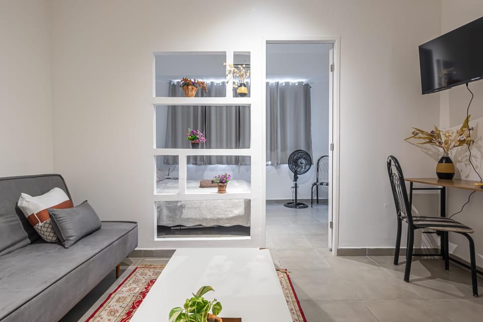 TV and multimedia, Living room, Bedroom