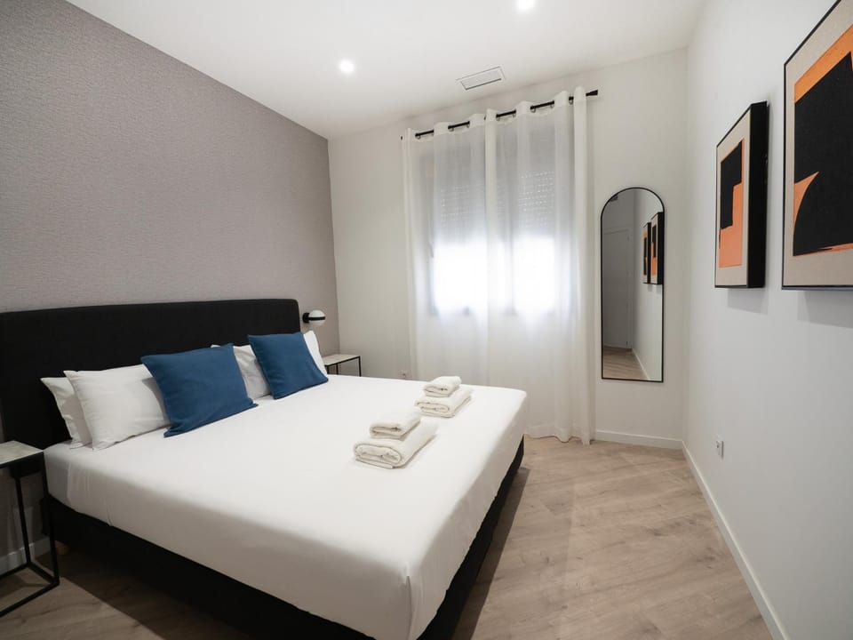 Livemálaga Postigos Suite & Parking Apartment in Malaga
