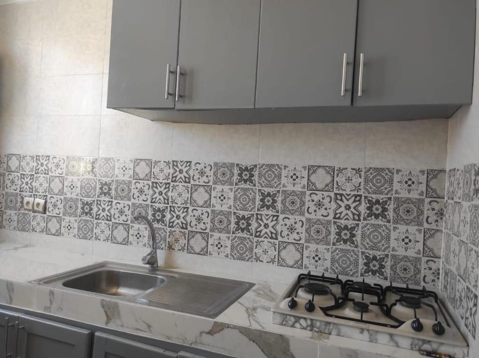 Cozy and modern flat with terrace, near beach and medina Apartment in Essaouira