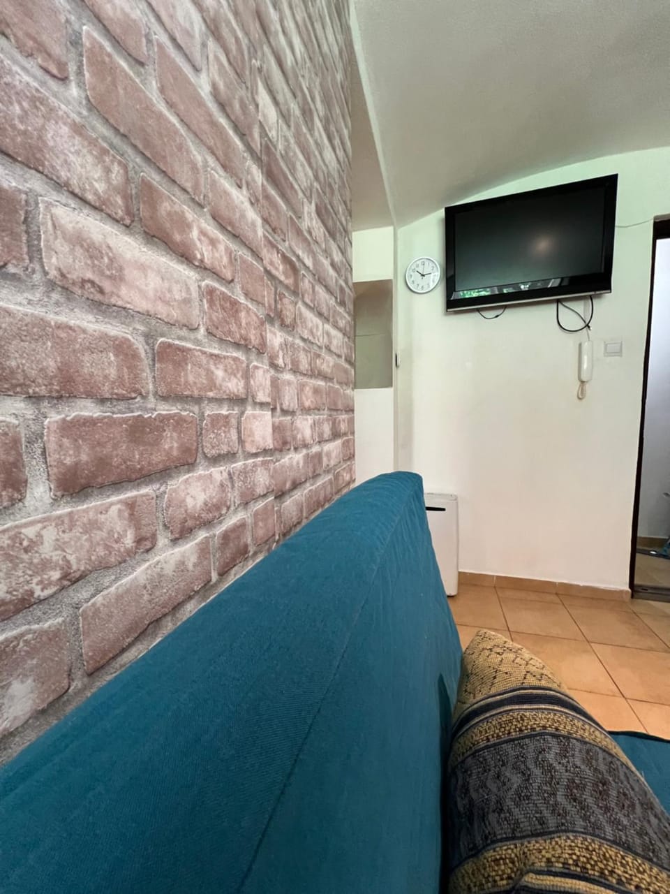 Kawalerka-Studio underground Apartment in Krakow