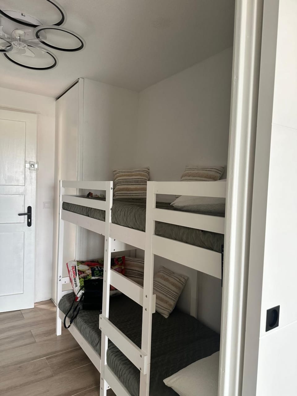 Tamaris les jardins alizarines Apartment in La Seyne-sur-Mer