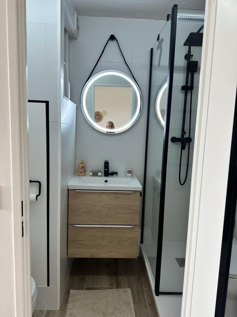 Appartement dans résidence privée avec piscine proche mer Apartment in La Seyne-sur-Mer