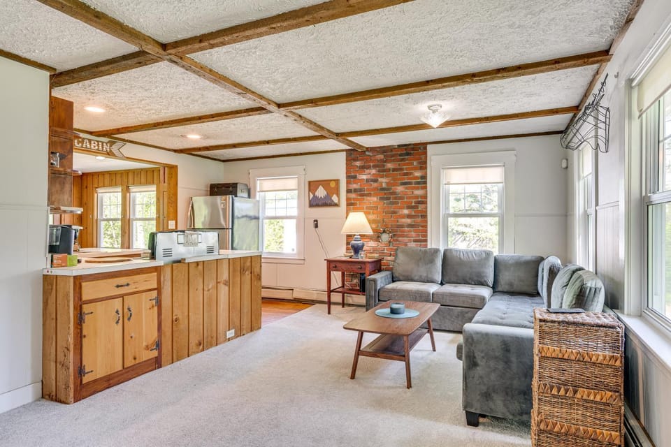 Cozy Cottage: Near Ski Bretton Wood & Franconia House in Bethlehem