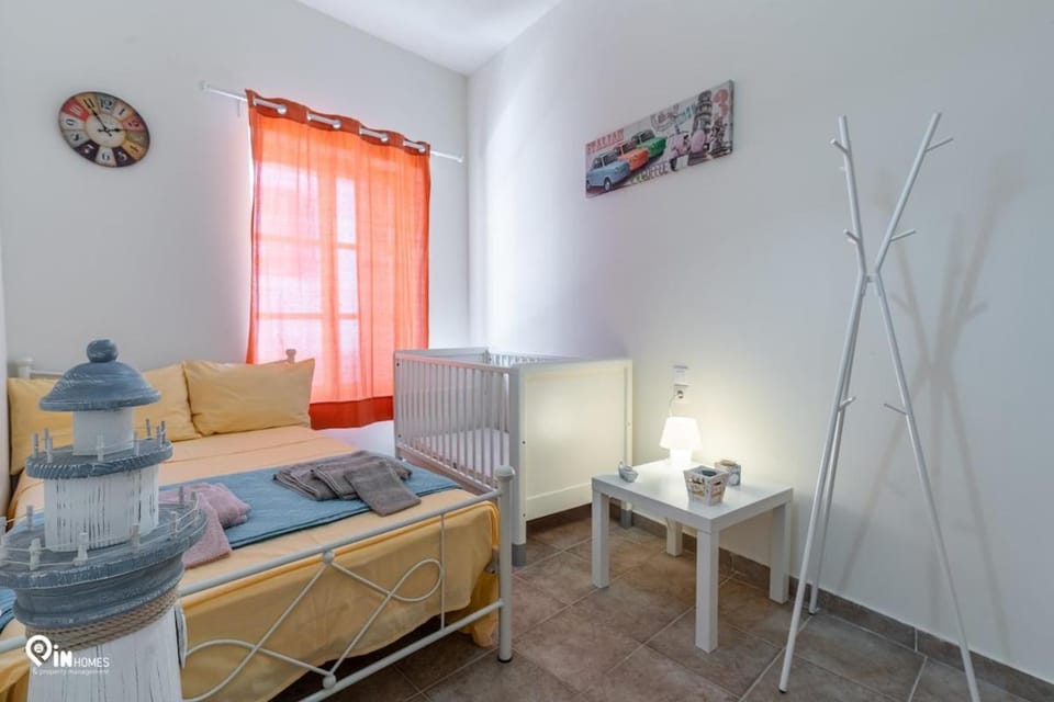 Omiros - Alley House in Poros Apartment in Poros
