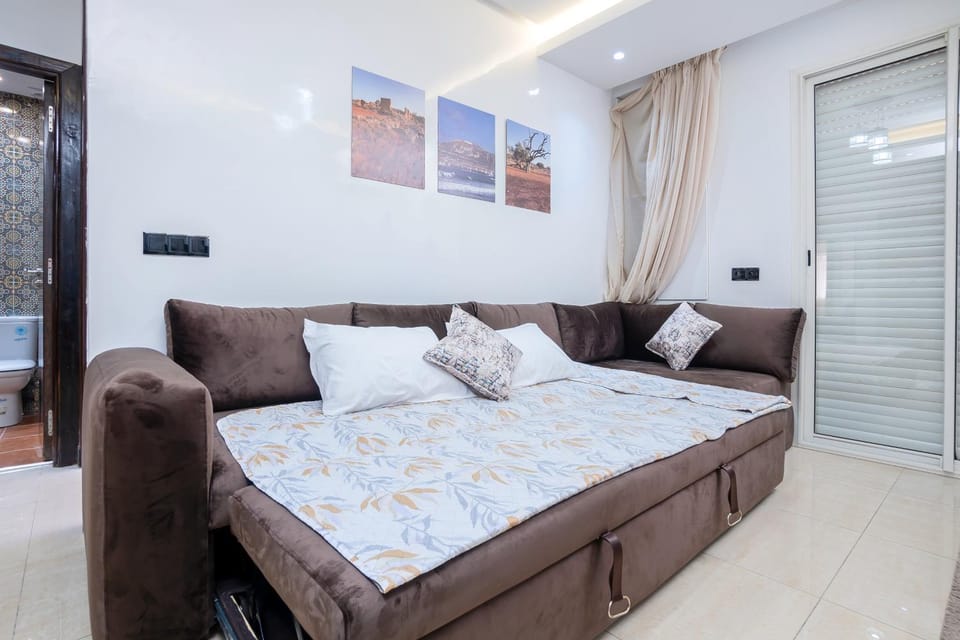 Bel appartement piscine,10 min souk, plage, bein sport Apartment in Agadir