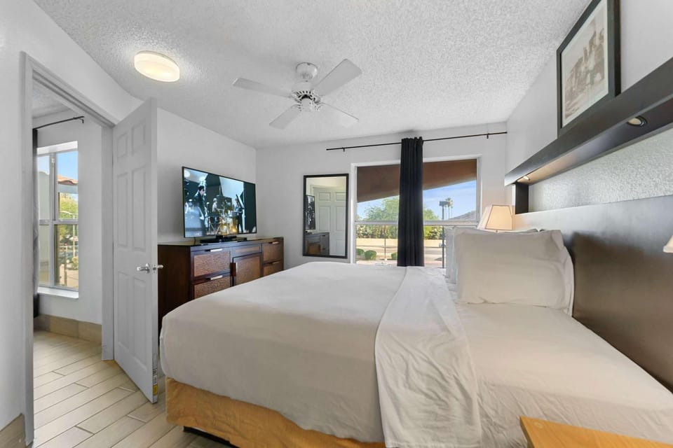 Scottsdale 1bd King Renovated Apartment in Paradise Valley