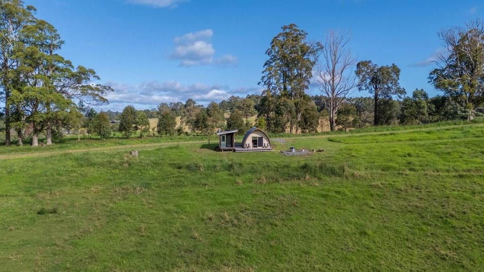Bickells Hut - Off-Grid Farm Stay House in Bellingen