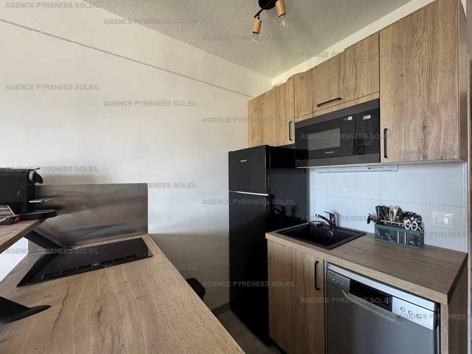 Location cosy avec Wi-Fi et parking couvert aux Angles Apartment in Occitanie