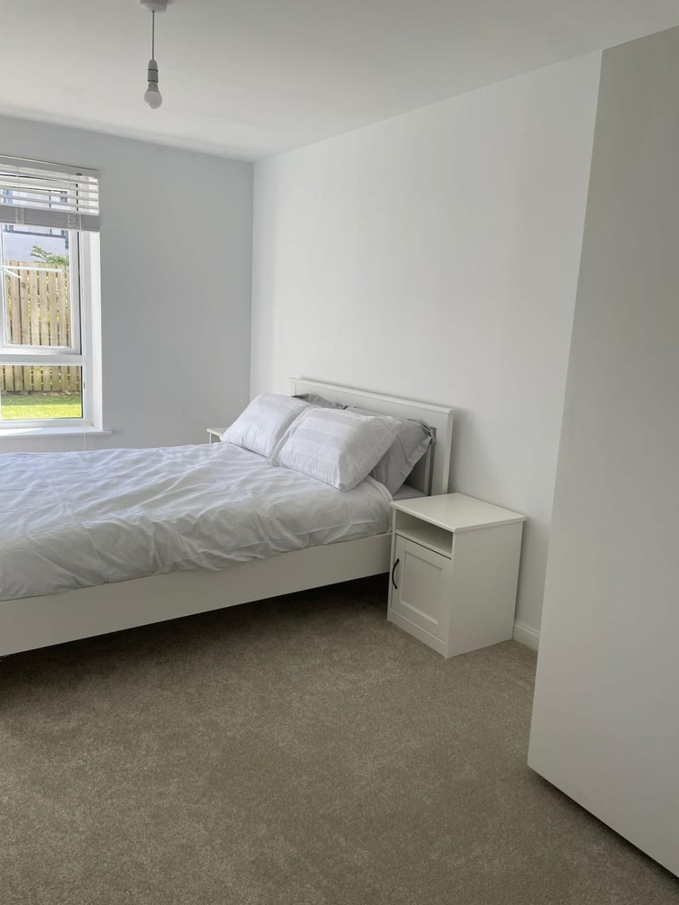 Newly Refurbished Large Apartment With Huge Garden Apartment in Edinburgh