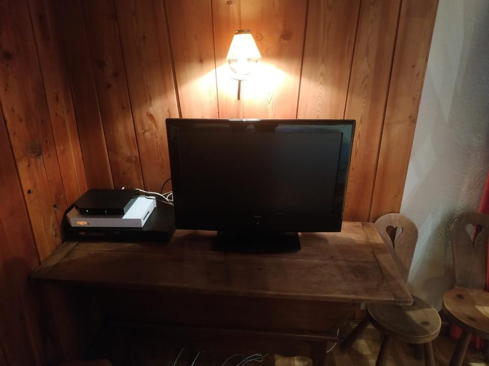 Studio 3 pers - Ski aux pieds - Centre Val d'Isère - Wifi - FR-1-519-37 Apartment in Val dIsere