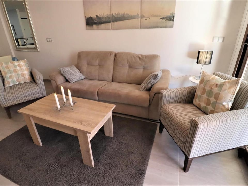 Apartamento familiar 3 dormitorios cerca de la playa - ES-376-32 Apartment in Andalusia