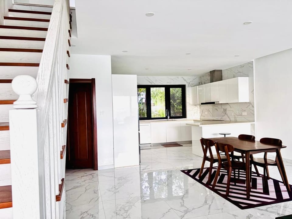 Golden Palm Apartment with overlooking view Apartment in Port Vila