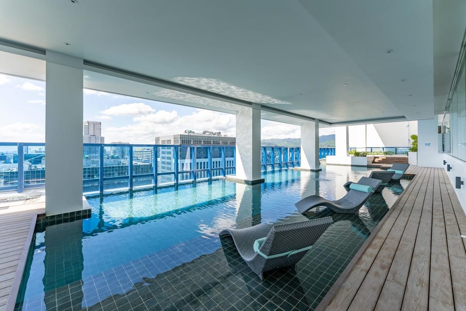 Swimming pool, Swimming pool
