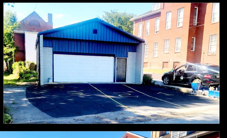 Entire rear squad-bay Bed and Breakfast in Carlisle