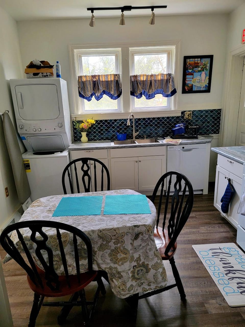Entire rear squad-bay Bed and Breakfast in Carlisle