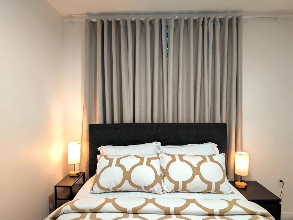 Bed, Bedroom