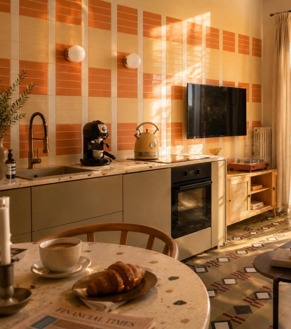 New 3bedroom with garden and parking central Apartment in Sanremo