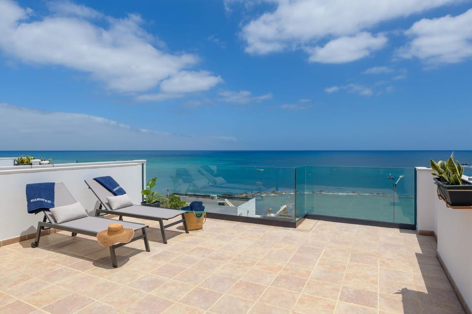 Natural landscape, Balcony/Terrace, Balcony/Terrace, Sea view