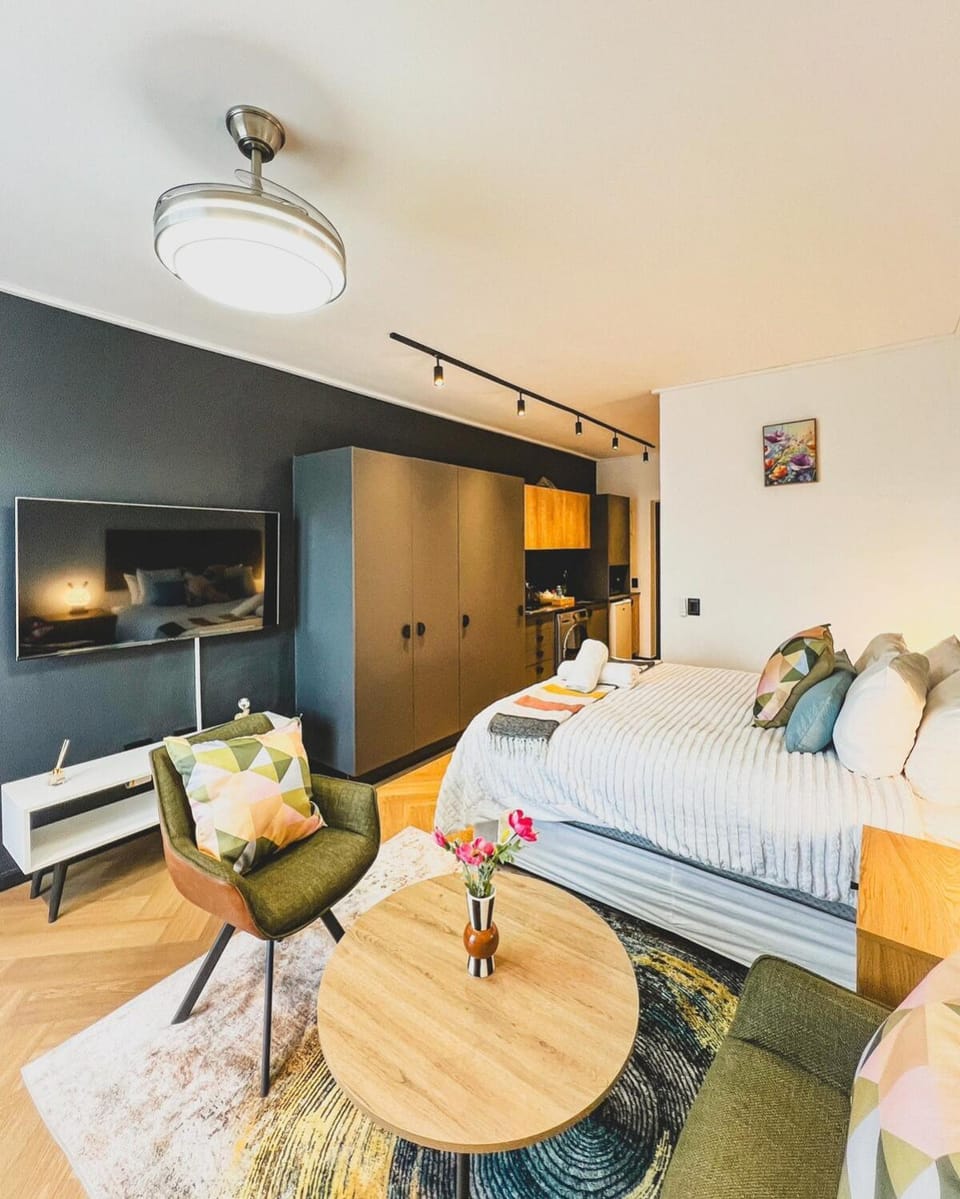 Promise on Nine Palms Century Apartment in Cape Town